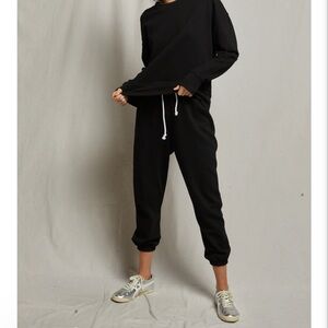 perfectwhitetee Stevie True Black Joggers Size Medium